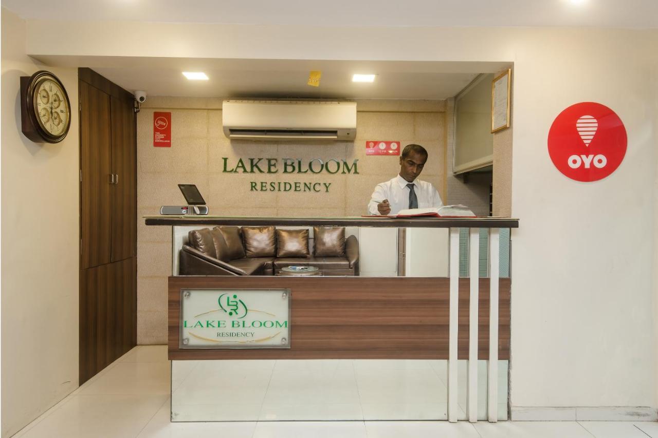 Oyo Hotel Lake Bloom Residency 2 Near Airport Road Metro Station Mumbai Exterior photo